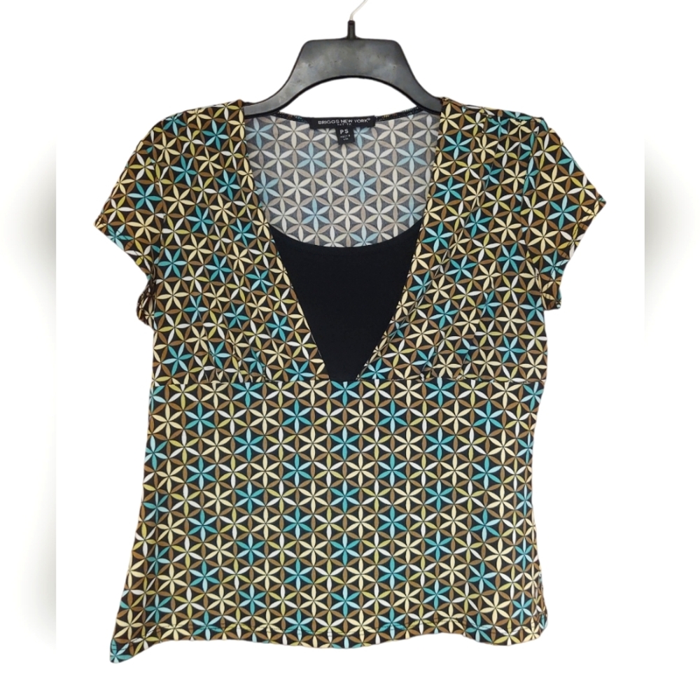 *DONATING 9/1/25* EUC Briggs New York Top Size Small Petite - Picture 1 of 5